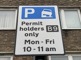 Comfortable 2-bed House in London Zone 2