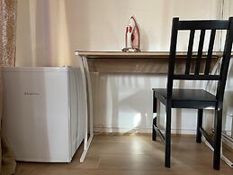 Comfortable 2-bed House in London Zone 2