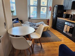 Luxury 1-bedroom Apartment - Central Dundee