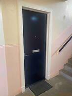 Excellent One Bedroom Apartment Dundee