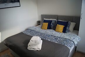 Luxury 1-bedroom Apartment - Central Dundee