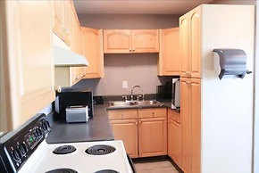 Cute & Friendly 1-BR 10 Mins From Nash