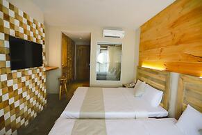 Rustic Hotel Quy Nhon Powered by ASTON