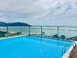 Rustic Hotel Quy Nhon Powered by ASTON