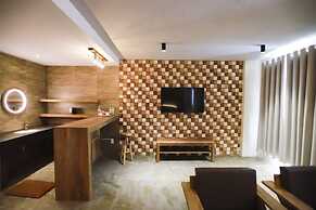 Rustic Hotel Quy Nhon Powered by ASTON