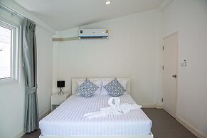 6 Bedroom Tropical Pool Villa - V6