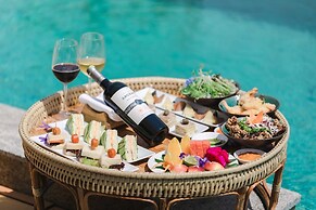 Wonderland Suites and Resort