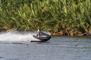 Wonderland Suites and Resort