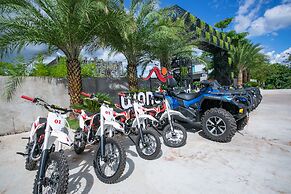 Wonderland Suites and Resort