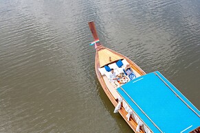 Wonderland Suites and Resort