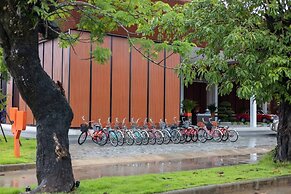 Wonderland Suites and Resort