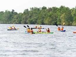 Wonderland Suites and Resort