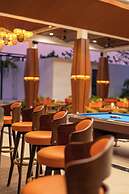 Wonderland Suites and Resort