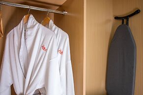 Wonderland Suites and Resort