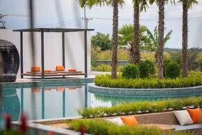 Wonderland Suites and Resort