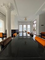 TOBA RETREAT MANSION AND VILLAS