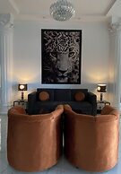 TOBA RETREAT MANSION AND VILLAS