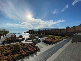 TOBA RETREAT MANSION AND VILLAS