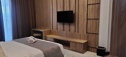 TOBA RETREAT MANSION AND VILLAS