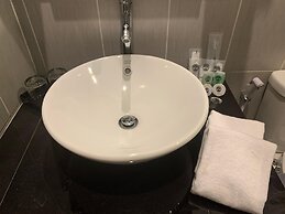 TOBA RETREAT MANSION AND VILLAS