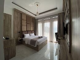 TOBA RETREAT MANSION AND VILLAS