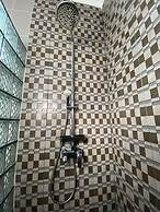 TOBA RETREAT MANSION AND VILLAS