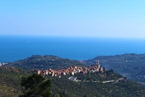 Mareazzurro Hill- Panorama View