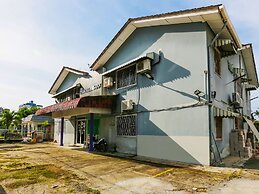 OYO 90881 Top Star Hotel