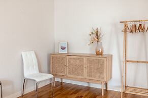 2ndhomes Top Floor 3BR Apartment w Sauna