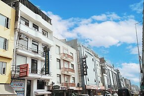 Hotel Paradise International