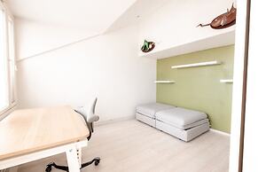 2ndhomes 2BR Penthouse w Terrace&Sauna