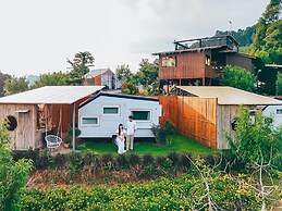 Phu Morinn Cafe & Camping