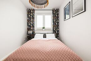 Colorful Apartment Luzycka by Renters