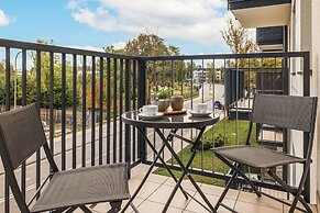 Colorful Apartment Luzycka by Renters