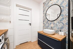 Colorful Apartment Luzycka by Renters