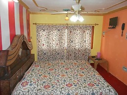 Goroomgo Rooma Srinagar