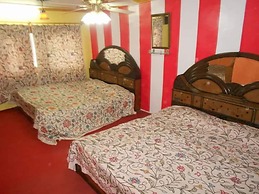 Goroomgo Rooma Srinagar