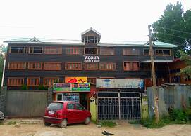 Goroomgo Rooma Srinagar