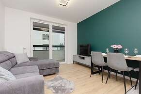 Family Apartment Białołęka by Renters