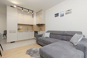 Family Apartment Białołęka by Renters