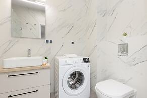 Family Apartment Białołęka by Renters