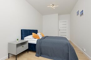 Family Apartment Białołęka by Renters
