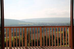 Hotel Waldquelle - Baumhaushotel Aerzen