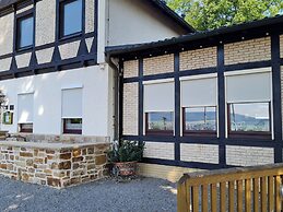 Hotel Waldquelle - Baumhaushotel Aerzen