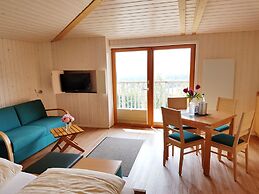Hotel Waldquelle - Baumhaushotel Aerzen