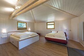 Hotel Waldquelle - Baumhaushotel Aerzen