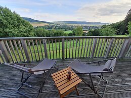 Hotel Waldquelle - Baumhaushotel Aerzen