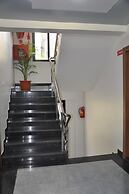 Treebo Raana Encore - Near Magarpatta