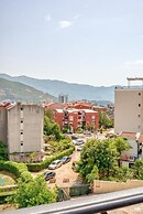 Family Rooftop Apartment Magi Budva