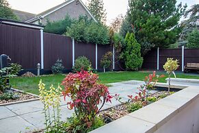 Stunning 1-bed Apartment in Purley